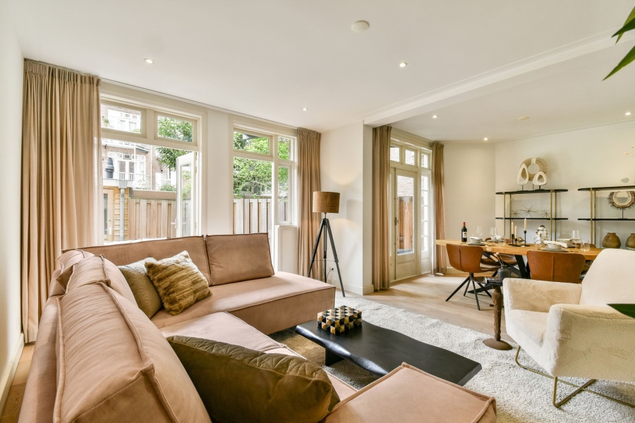 Amsterdam 
Zuid
Wonen
Ruim
Gerenoveerd
Kindvriendelijk
Tuin 
Stadionbuurt
erfpachtgrond
verhuizen
groot
luxe
