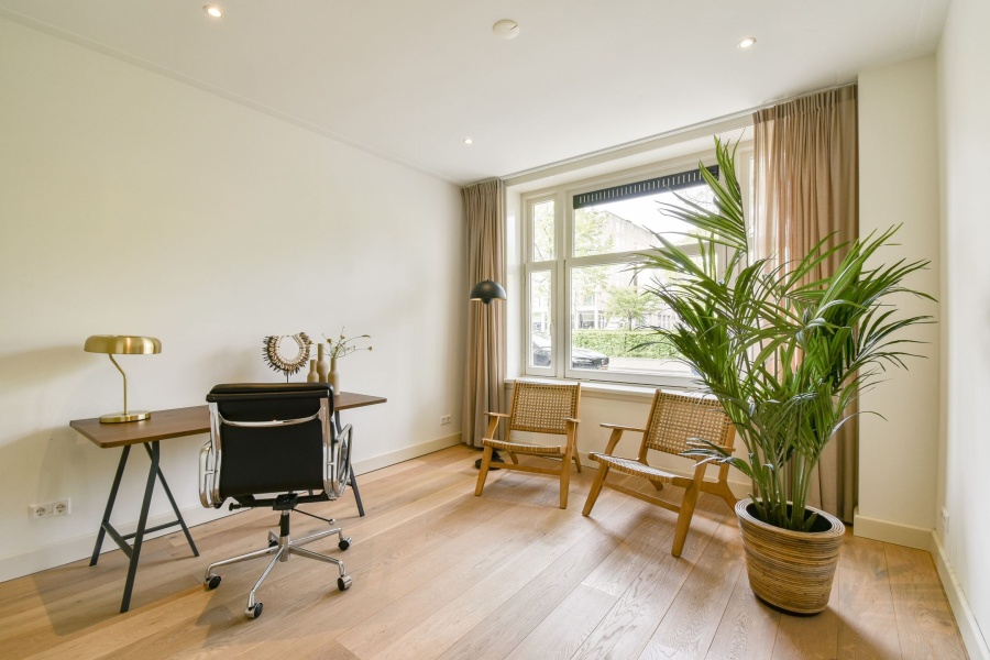 Amsterdam 
Zuid
Wonen
Ruim
Gerenoveerd
Kindvriendelijk
Tuin 
Stadionbuurt
erfpachtgrond
verhuizen
groot
luxe
