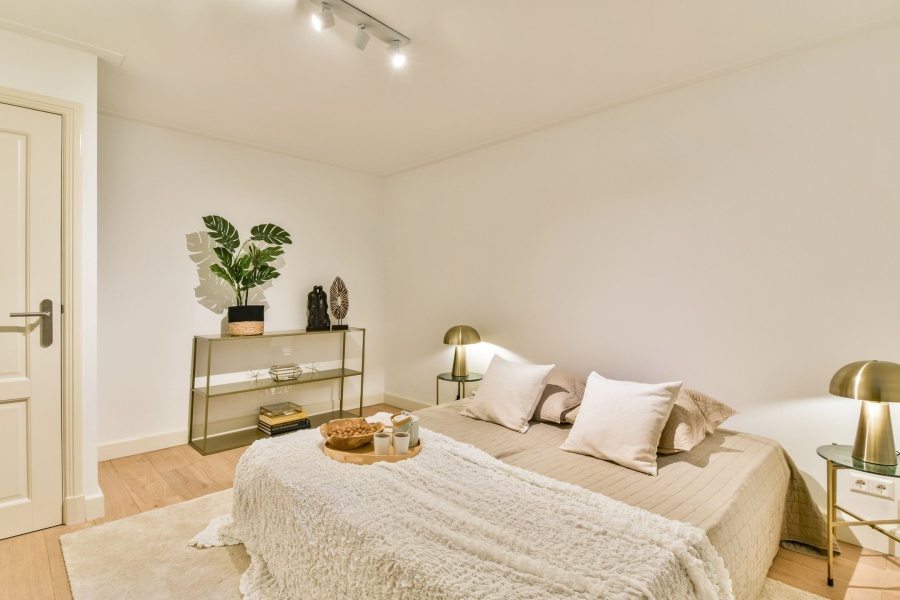 Amsterdam 
Zuid
Wonen
Ruim
Gerenoveerd
Kindvriendelijk
Tuin 
Stadionbuurt
erfpachtgrond
verhuizen
groot
luxe
