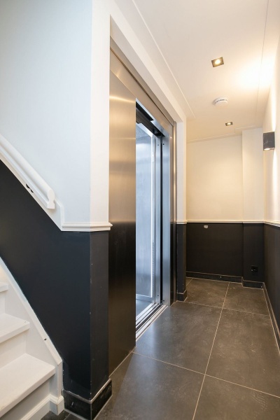 De pijp 
Gerenoveerd 
Amsterdam 
Hoogwaardig
Lift
Huren 
Centrum 