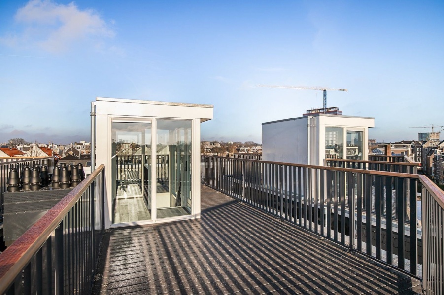 dakterras
amsterdam
hoogwaardig
gerenoveerd
lift
terrace
elevator
high-end
renovated
furnished
gmeubileerd